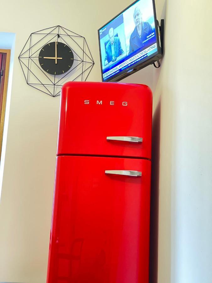 Smart Gold Apartment Elegant Style แบร์กาโม ภายนอก รูปภาพ