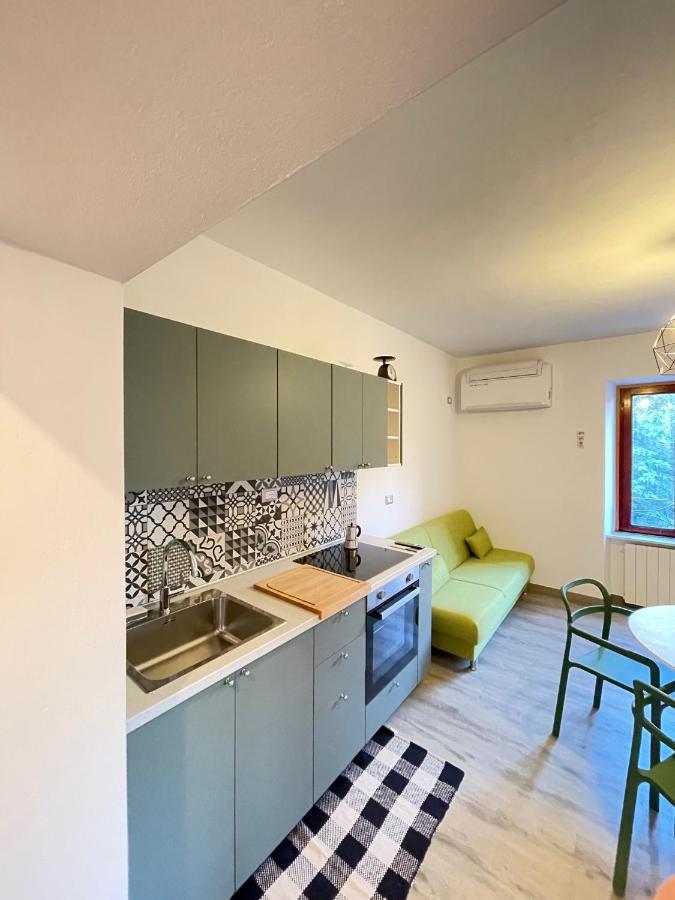 Smart Gold Apartment Elegant Style แบร์กาโม ภายนอก รูปภาพ
